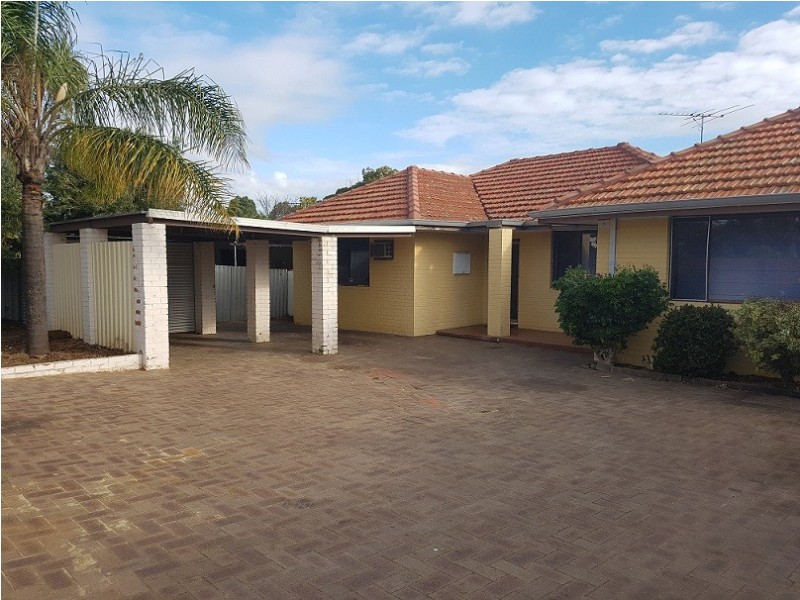 32 Hepburn Way, Balga WA 6061