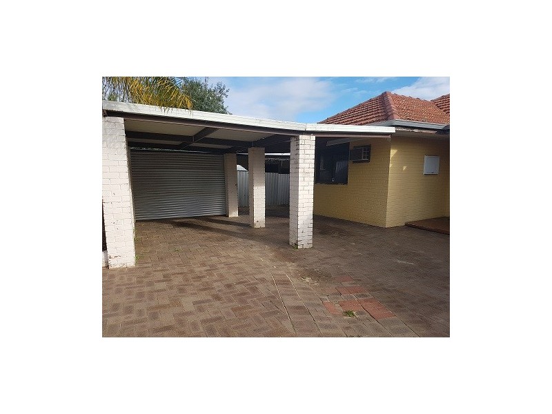 32 Hepburn Way, Balga WA 6061