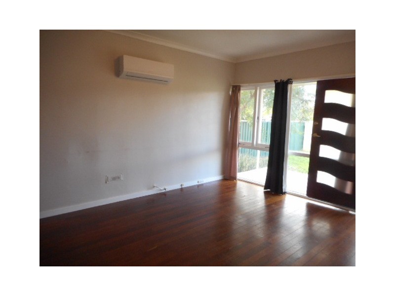 67 Sturtridge Road, Lockridge WA 6054