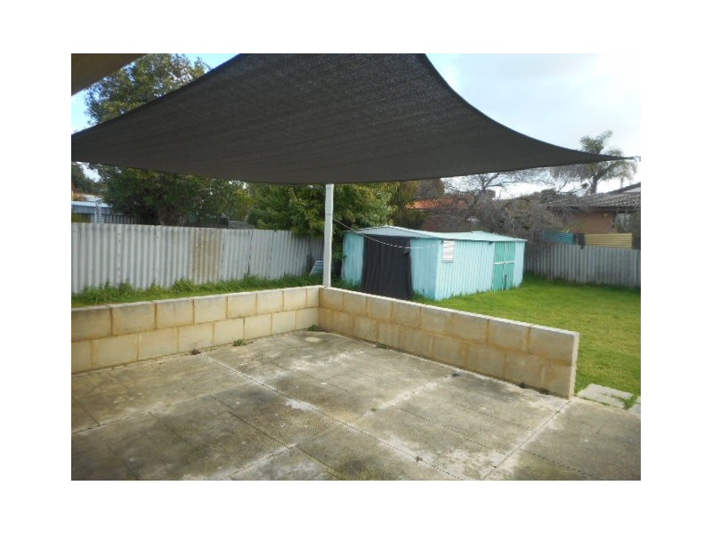 67 Sturtridge Road, Lockridge WA 6054