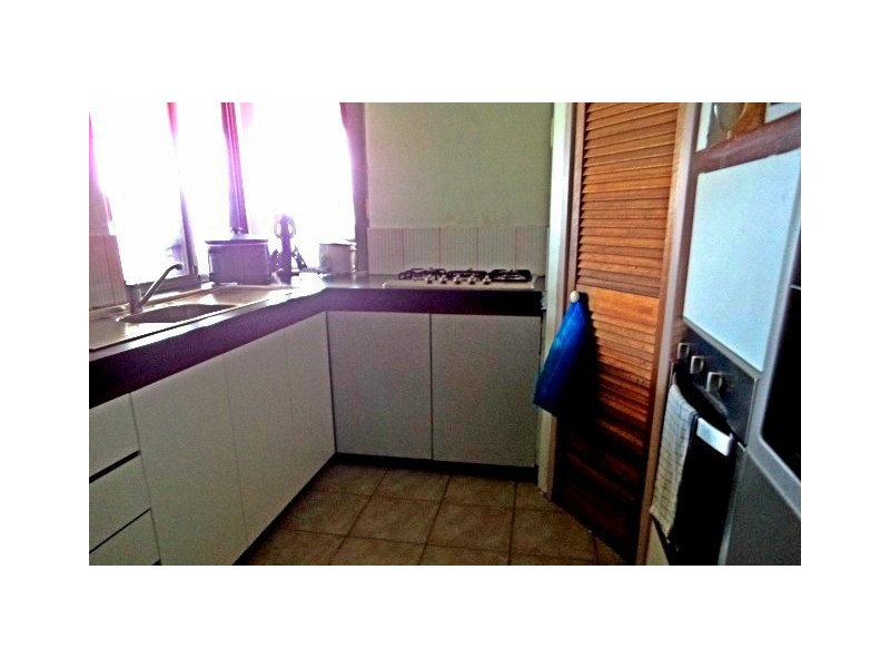 1 Beeston Crescent, Marangaroo WA 6064