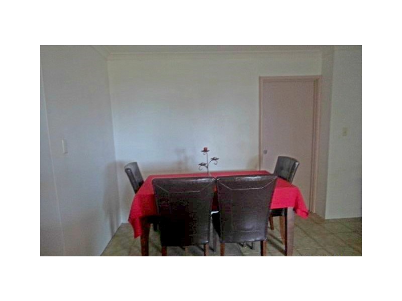 1 Beeston Crescent, Marangaroo WA 6064