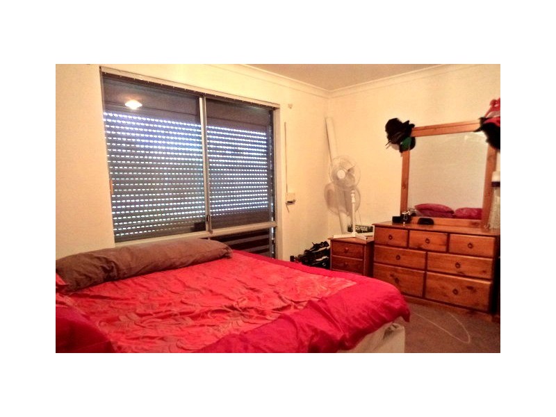 1 Beeston Crescent, Marangaroo WA 6064