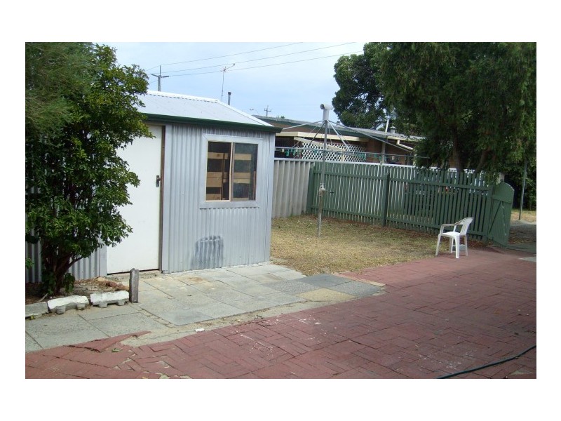 109 Hale Road, Forrestfield WA 6058