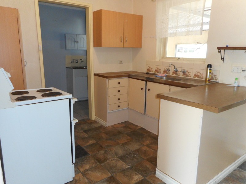 20 Adisham Road, Maddington WA 6109