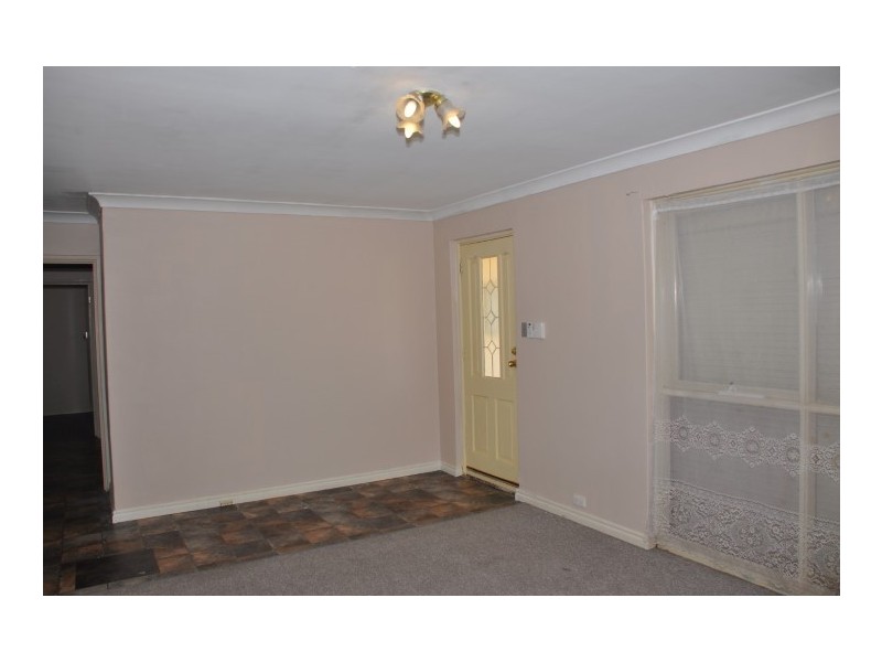 20 Adisham Road, Maddington WA 6109