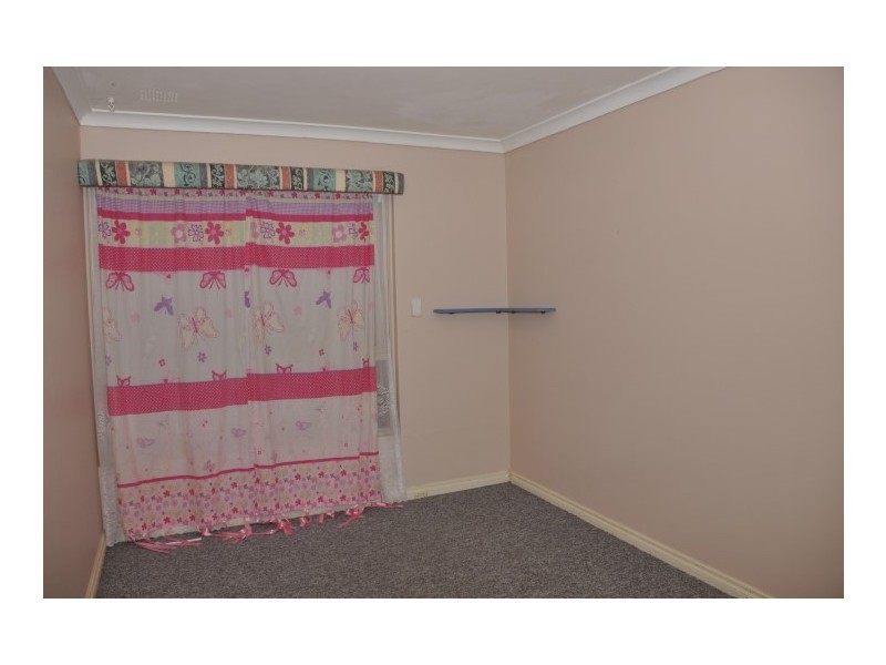 20 Adisham Road, Maddington WA 6109