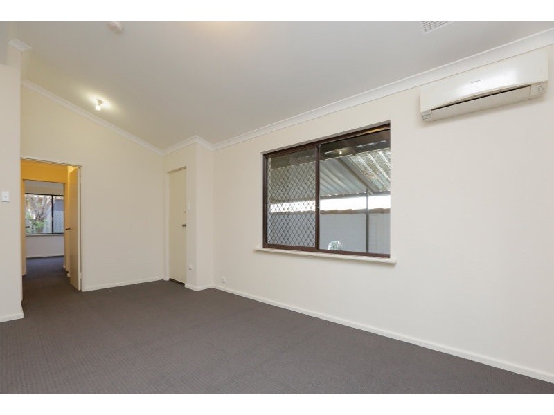 40 Meadowbrook Drive, Parkwood WA 6147