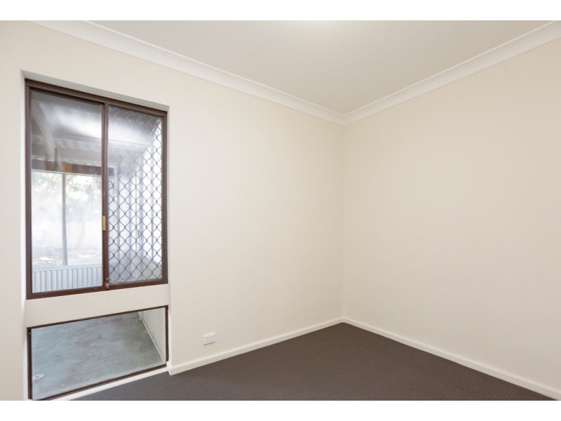 40 Meadowbrook Drive, Parkwood WA 6147