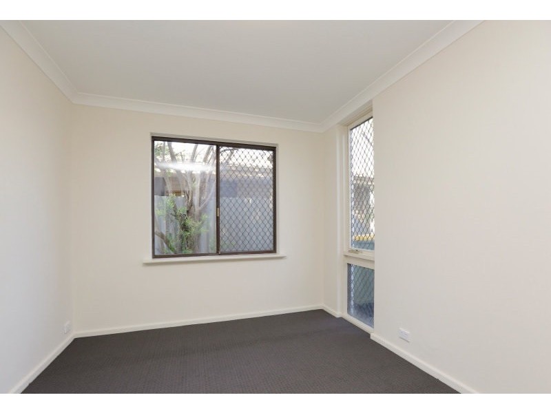 40 Meadowbrook Drive, Parkwood WA 6147