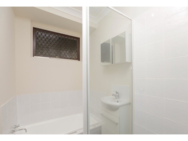 40 Meadowbrook Drive, Parkwood WA 6147