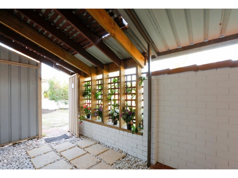 40 Meadowbrook Drive, Parkwood WA 6147