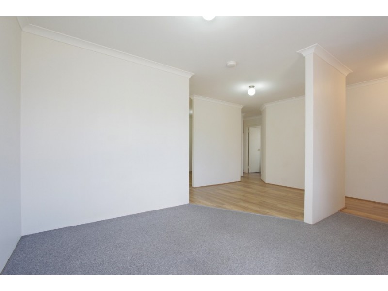 8 Mekong Place, Beechboro WA 6063