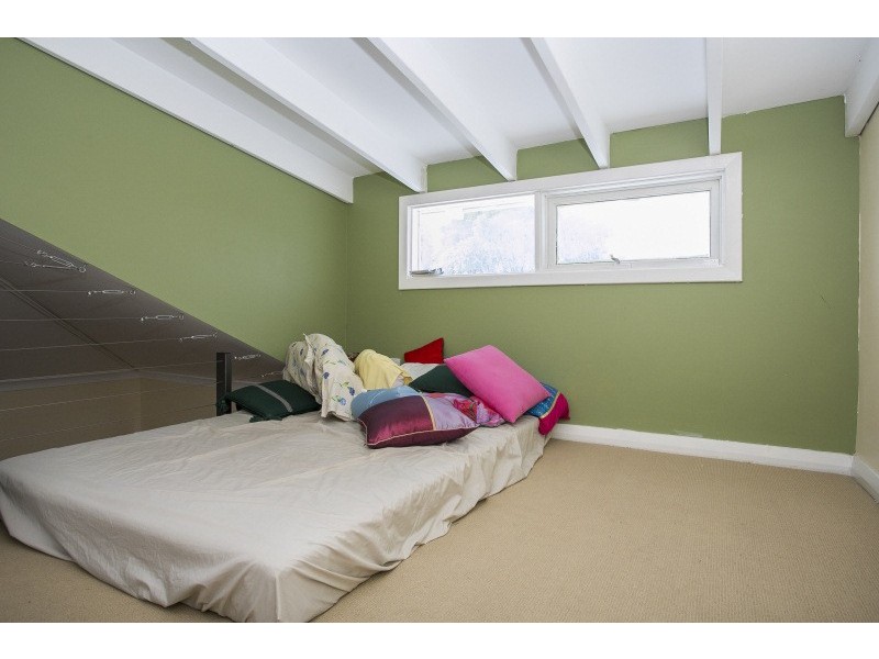 2/32 Cross Street, Queens Park WA 6107