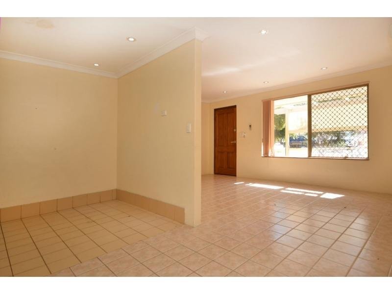 30 Columbia Way, Beechboro WA 6063