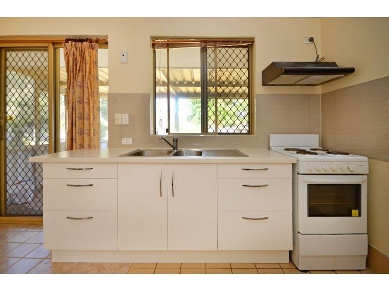 30 Columbia Way, Beechboro WA 6063