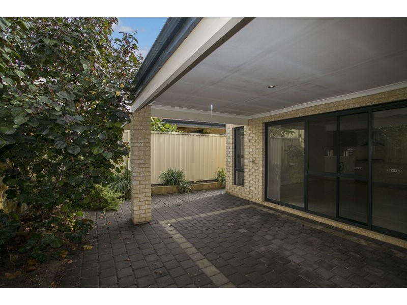 64A Cooper Street, Madeley WA 6065