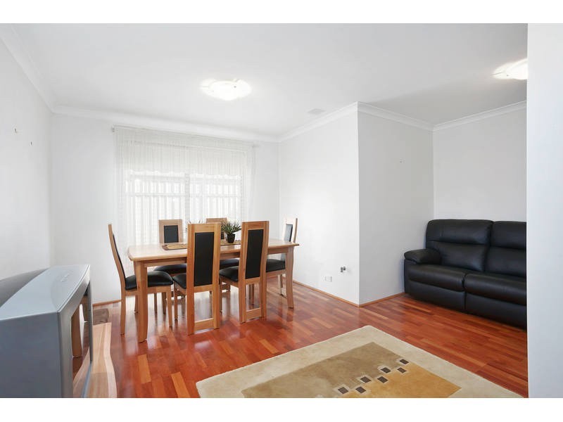 5 Debutante Close, Huntingdale WA 6110