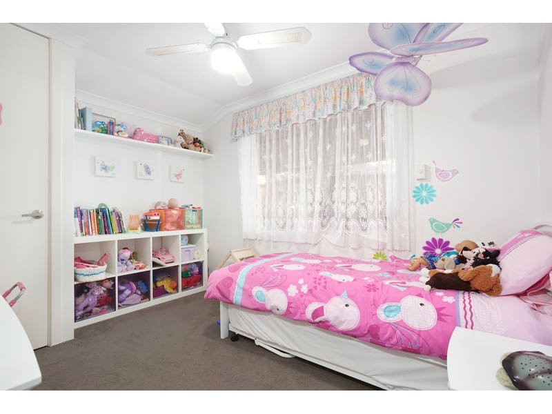 5 Debutante Close, Huntingdale WA 6110