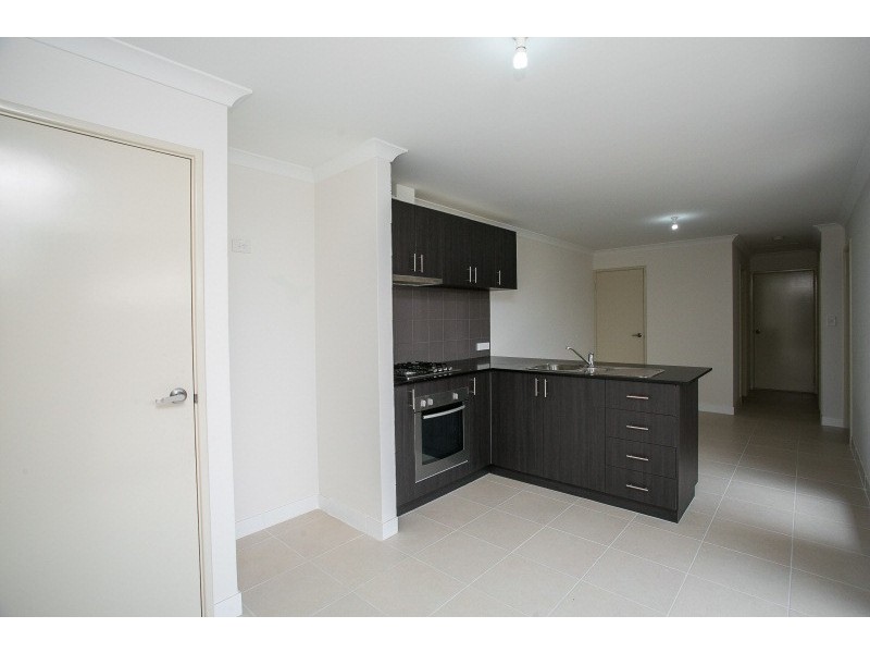 53 Featherflower Avenue, West Swan WA 6055