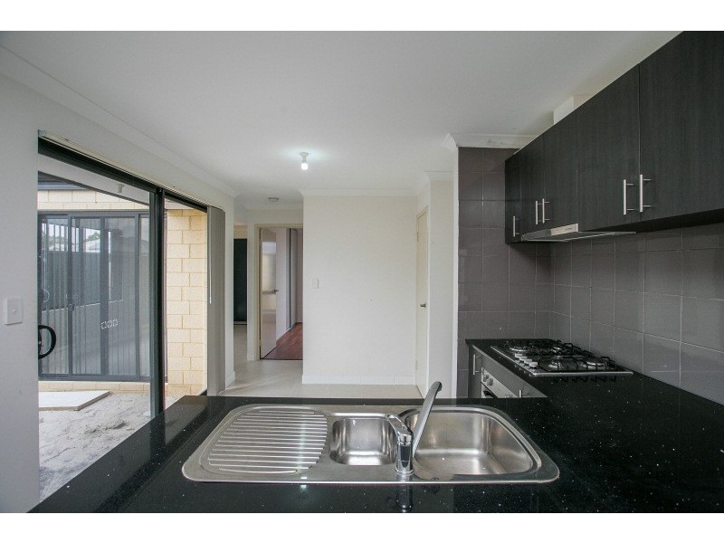 53 Featherflower Avenue, West Swan WA 6055