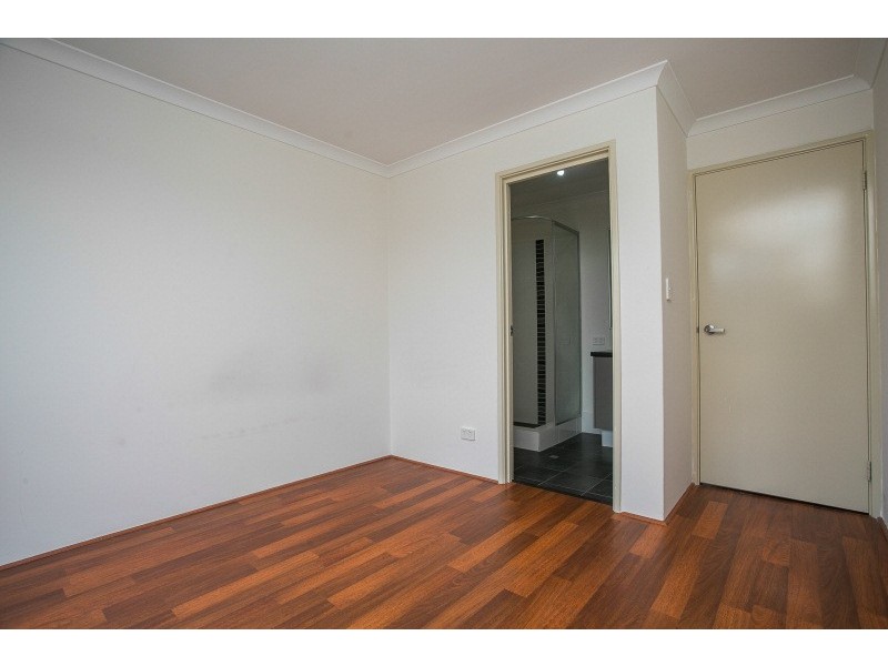 53 Featherflower Avenue, West Swan WA 6055