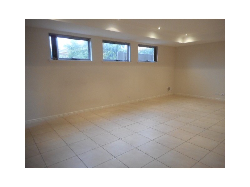 90C Beatrice Street, Innaloo WA 6018