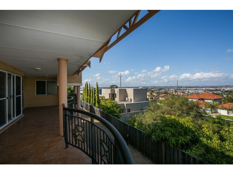 203A Ewen Street, Doubleview WA 6018