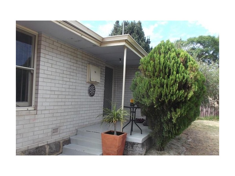 74 Sturtridge Road, Lockridge WA 6054