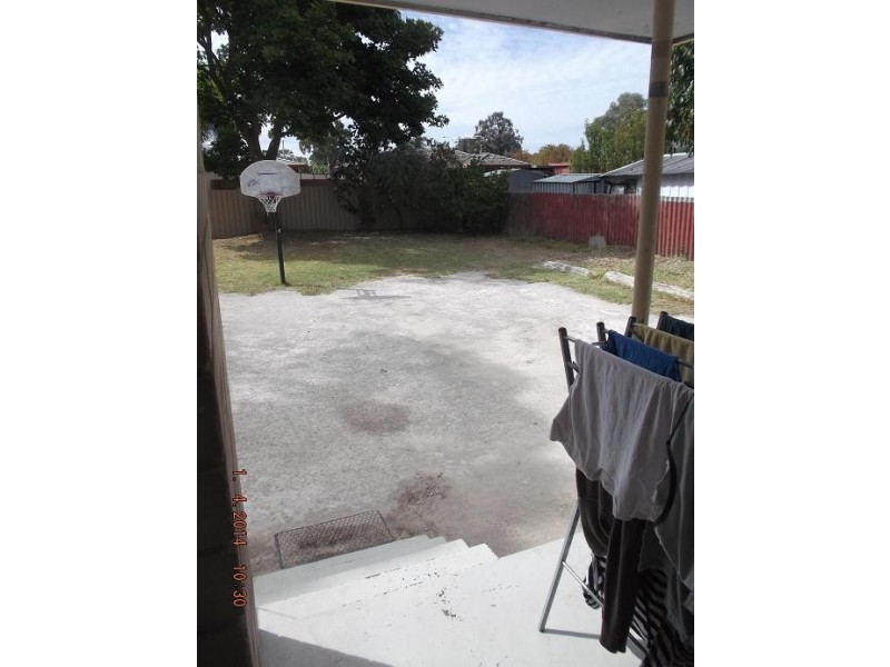 74 Sturtridge Road, Lockridge WA 6054