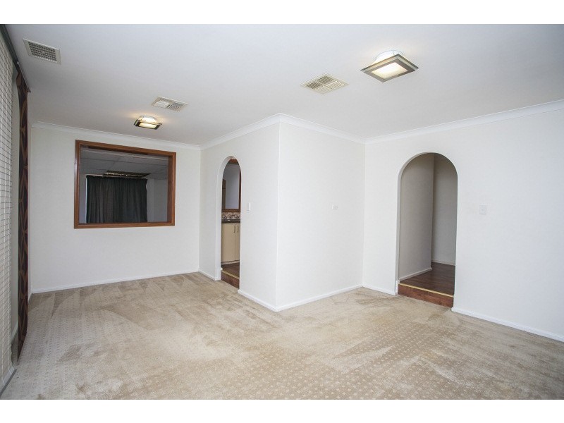 26 Gillam Way, Beechboro WA 6063