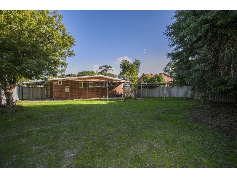 30 Letsom Way, Langford WA 6147