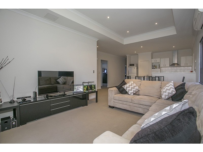 17/36 Dunlin Gardens, Beechboro WA 6063