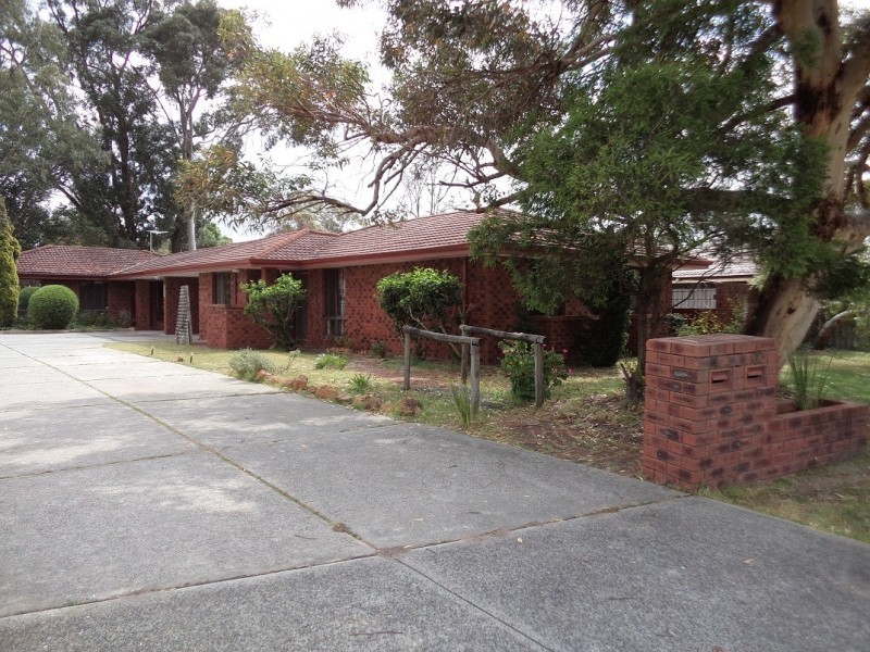 9B Barlee Way, Beechboro WA 6063