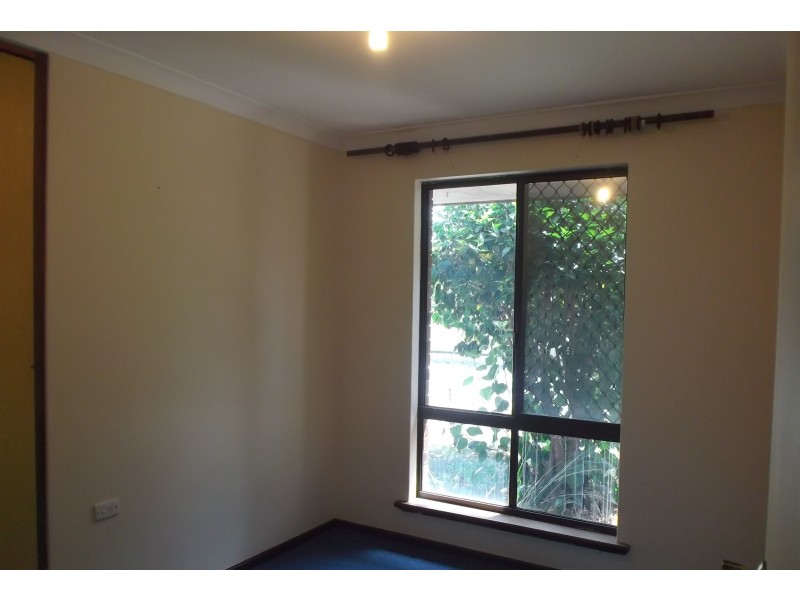 9B Barlee Way, Beechboro WA 6063