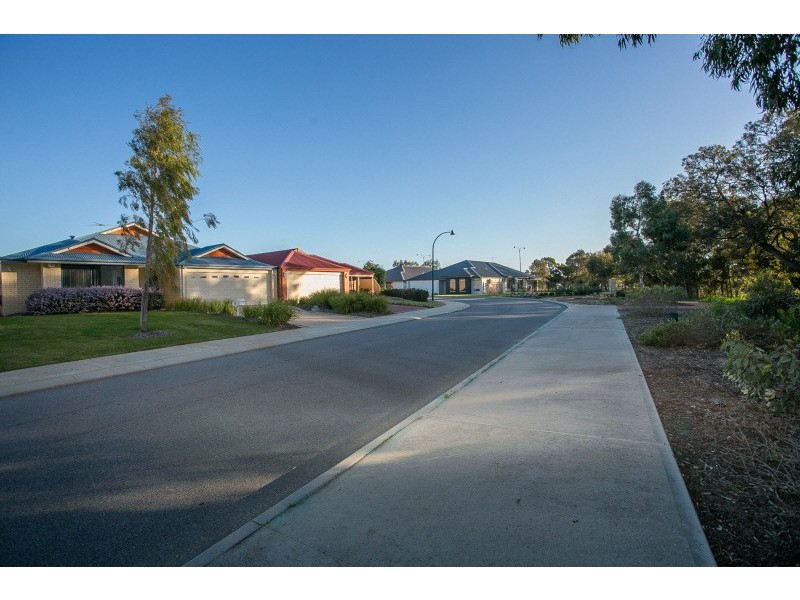 10 Kandimak Boulevard, Byford WA 6122