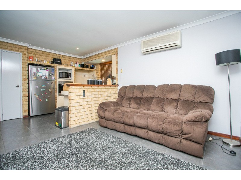 10 Rhone Place, Beechboro WA 6063