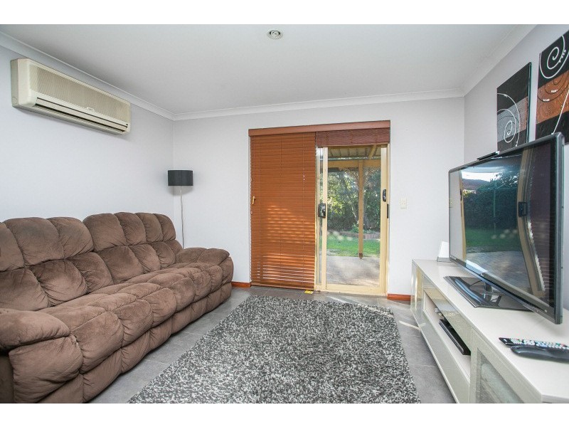 10 Rhone Place, Beechboro WA 6063