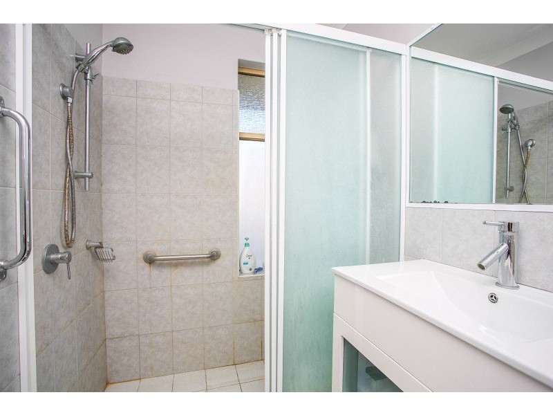 10 Rhone Place, Beechboro WA 6063