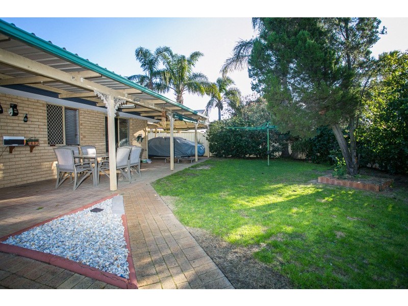 10 Rhone Place, Beechboro WA 6063