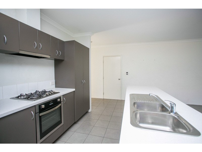 6C Messenger Street, Kelmscott WA 6111