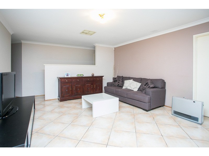 5 Ponte Vecchio Boulevard, Ellenbrook WA 6069