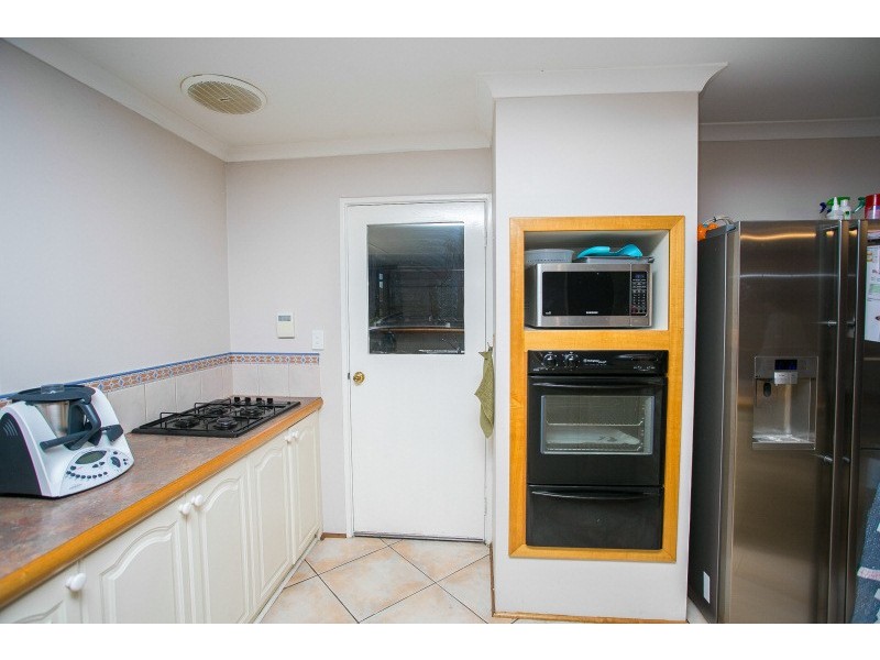 5 Ponte Vecchio Boulevard, Ellenbrook WA 6069
