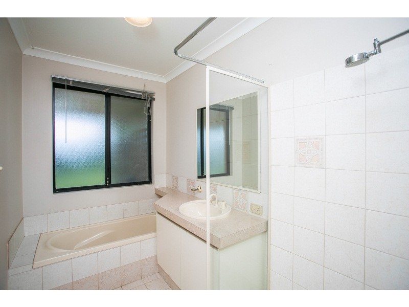 5 Ponte Vecchio Boulevard, Ellenbrook WA 6069