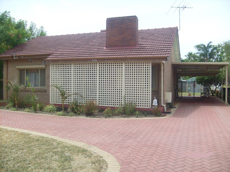 29 Hassett Street, Cloverdale WA 6105
