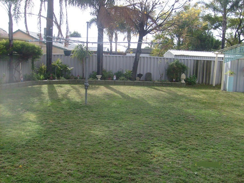 29 Hassett Street, Cloverdale WA 6105