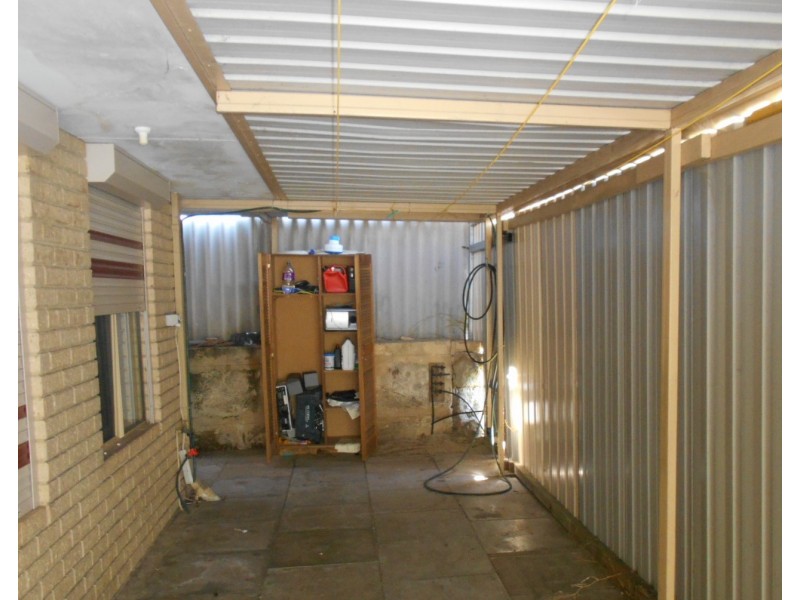 22 Ottawa Crescent, Beechboro WA 6063