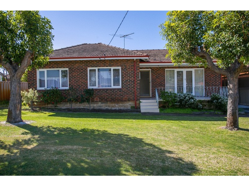 14 Drysdale Street, Eden Hill WA 6054