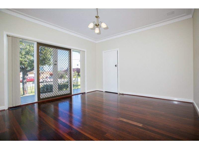 14 Drysdale Street, Eden Hill WA 6054
