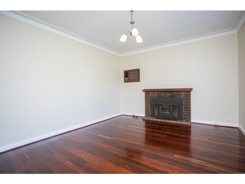 14 Drysdale Street, Eden Hill WA 6054